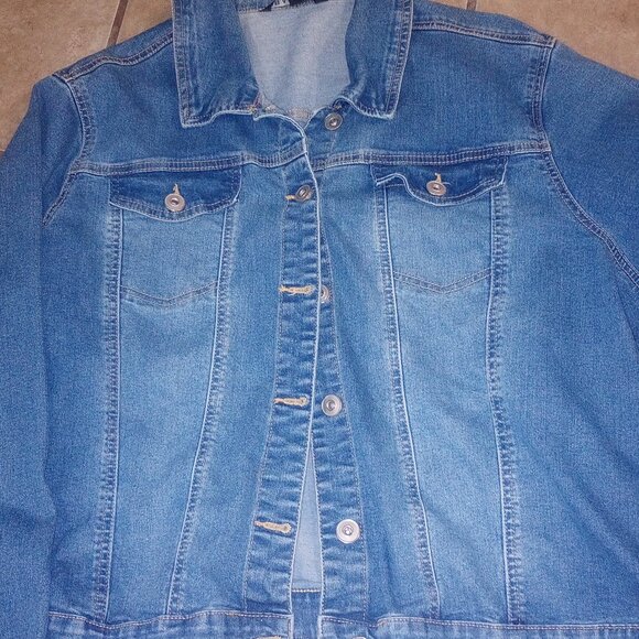 Baccini Plus Jean Woman Jacket - Picture 4 of 4